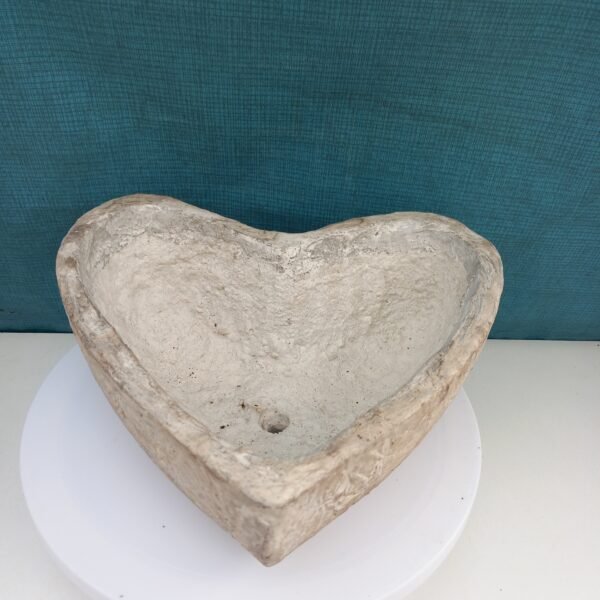 jardinière forme coeur pour l'extérieur – Image 3