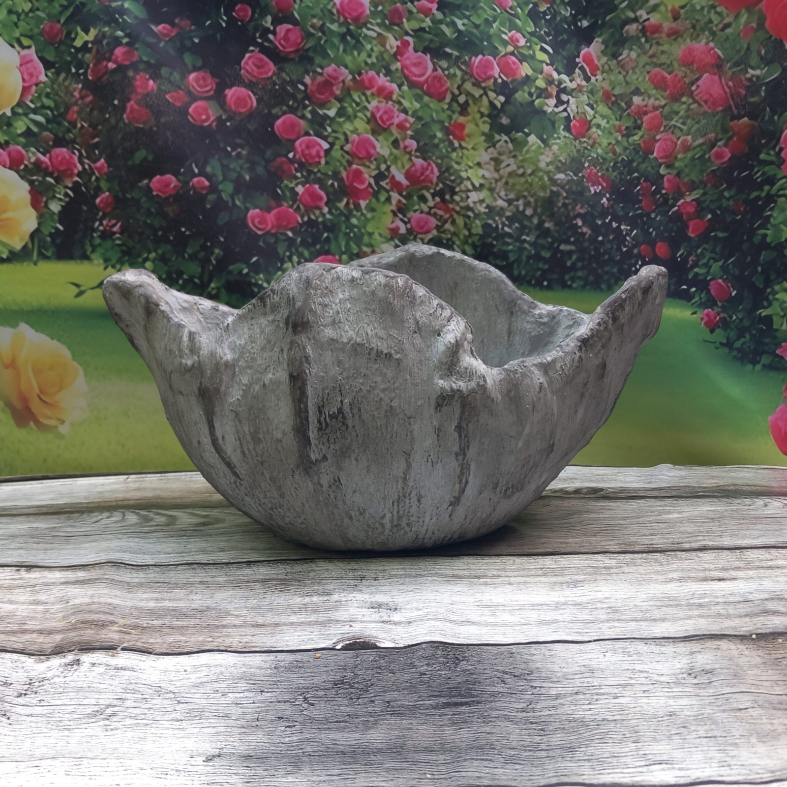 Jardinière d'extérieur artisanale grise forme coquille – Image 5